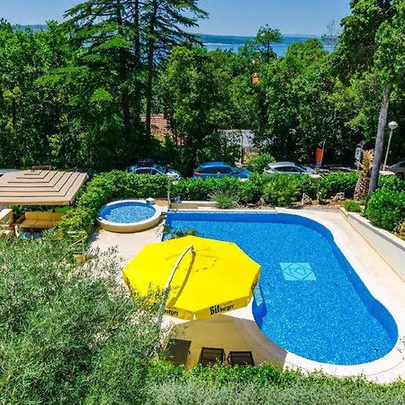 Appartement Gaestezimmer Fuer 2 Personen Ca 28 Qm In Crikvenica, Kvarner Bucht Und Umgebung
